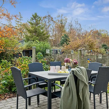 Tatil Evi Flot Nyrenoveret Ved Ebeltoft